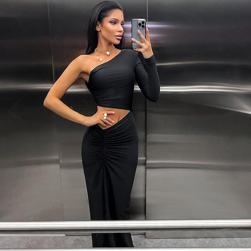 Single Sleeve Pleated Dress