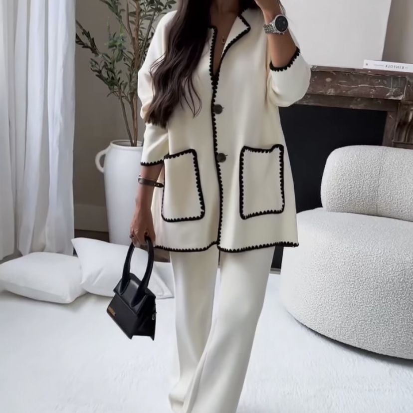 Causal Comfy Set