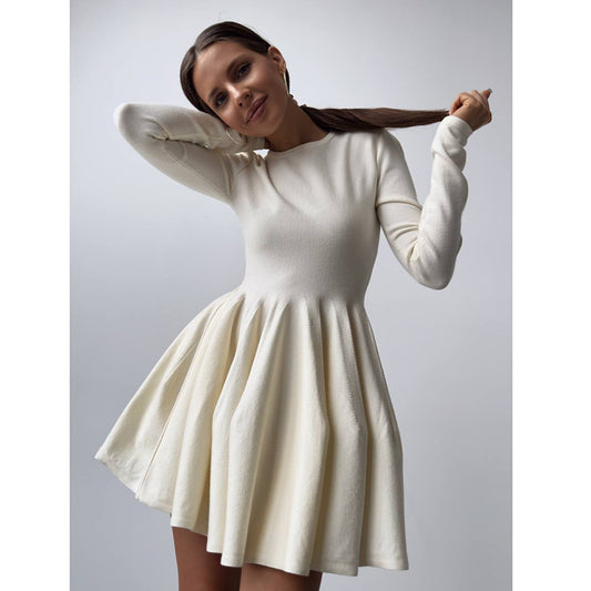 Waist Trimming Knitted Dress
