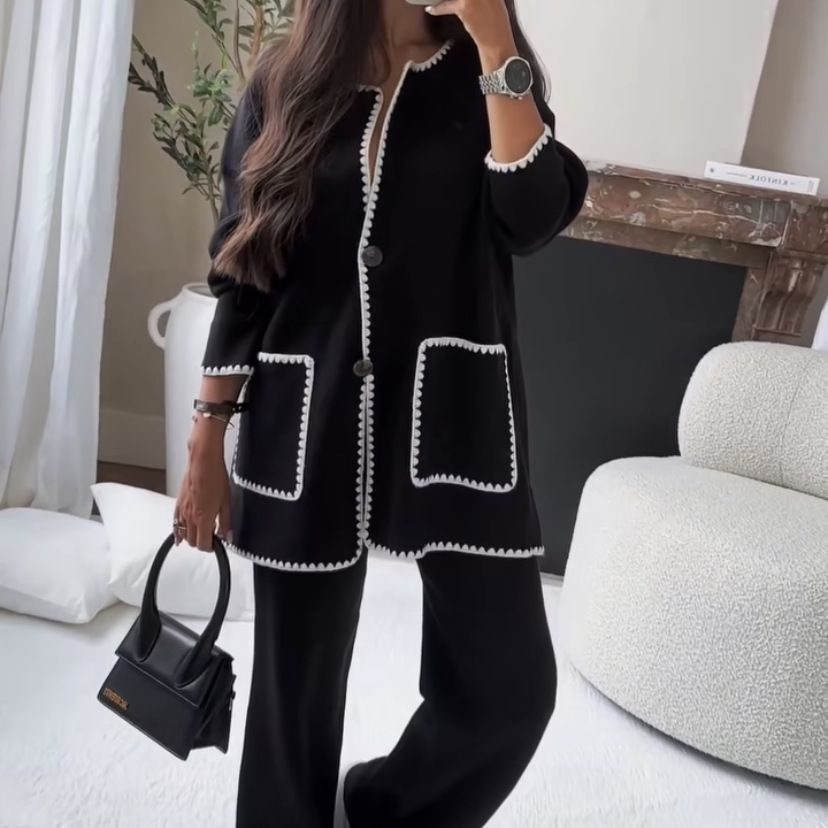 Causal Comfy Set