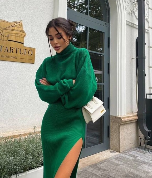 Verde Chic Two Piece Turtleneck Pullover Sweater Set